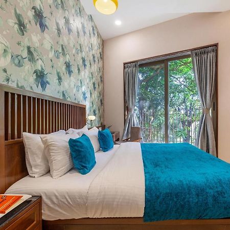 The Blue Horizon By Stayvista - Featuring A Beach-View Villa With A Swimming Pool, Indoor Games, And A Relaxing Balcony Алибаг Екстериор снимка